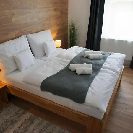 Apartmany Krasna Lipa