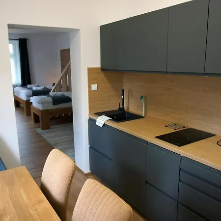 アパート Apartmany Krasna Lipa *