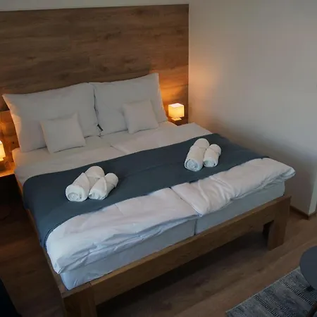 アパート Apartmany Krasna Lipa Krásná Lípa