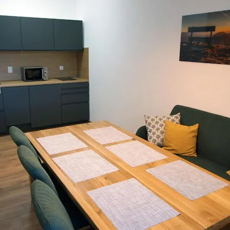 Apartmany Krasna Lipa Lägenhet *